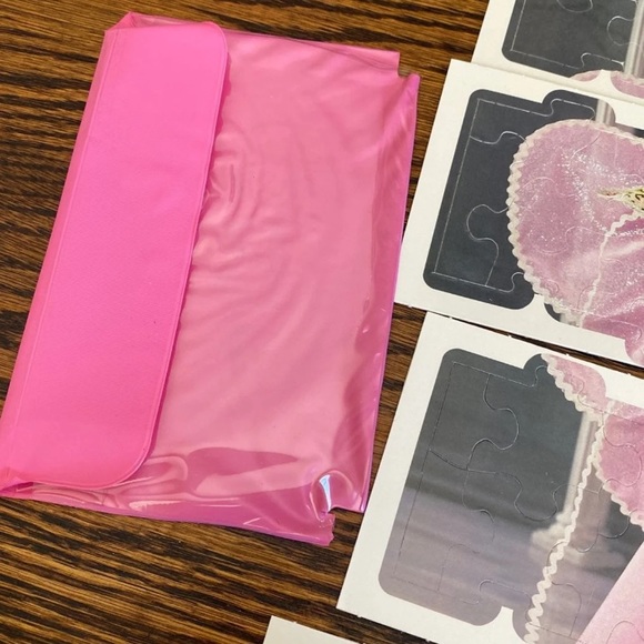 Barbie Trading Cards - Picture 5 of 9